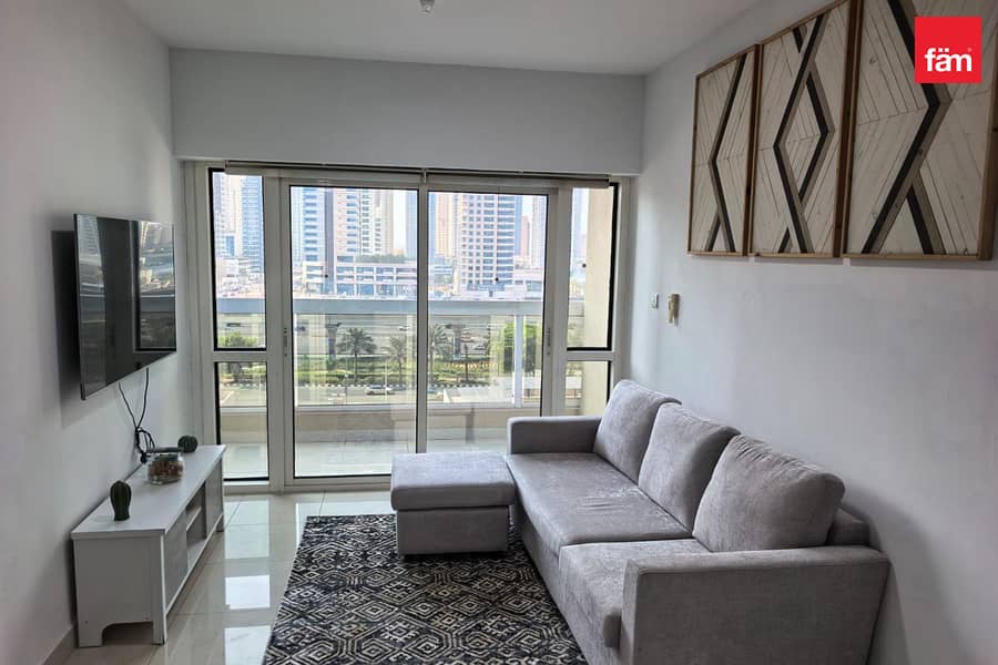Spacious layout|Fully Furnished|Well priced| Spacious layout|Fully Furnished|Well priced|