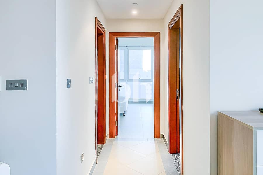 14 710 Madison Residency 001