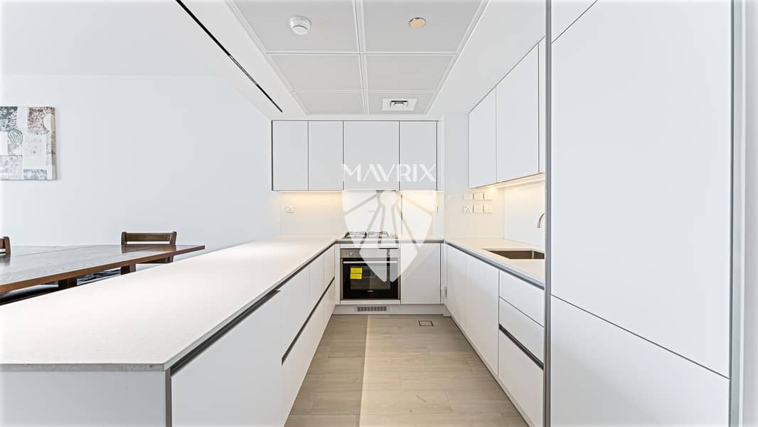 8 Image 8