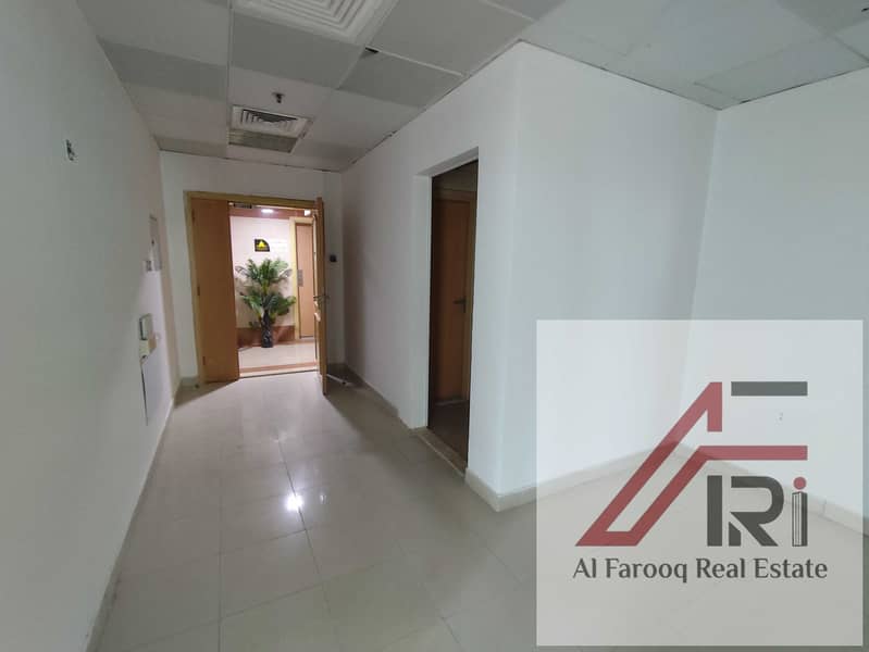 7 Office for sale in Horizon tower (8). jpg