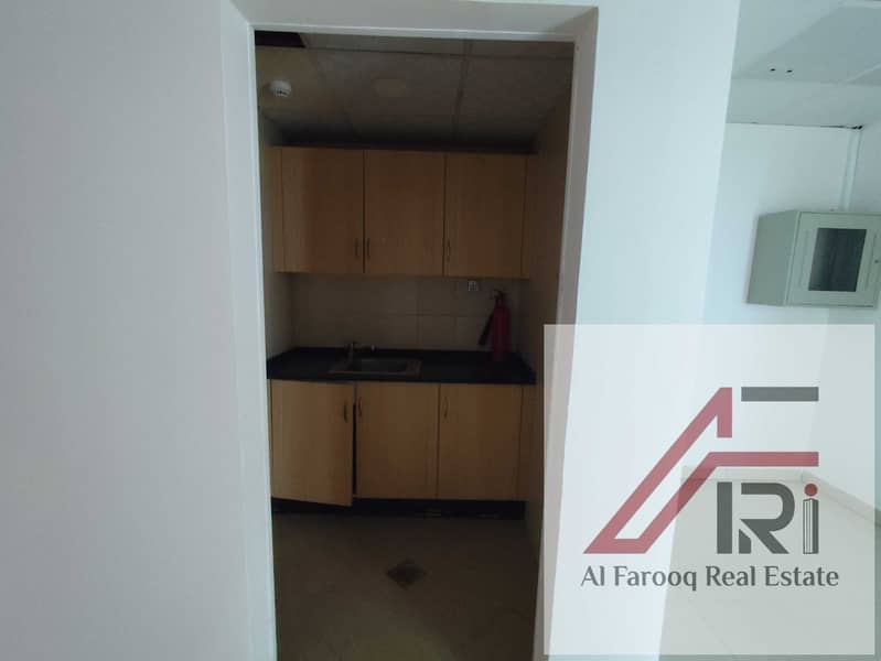 8 Office for sale in Horizon tower (9). jpg