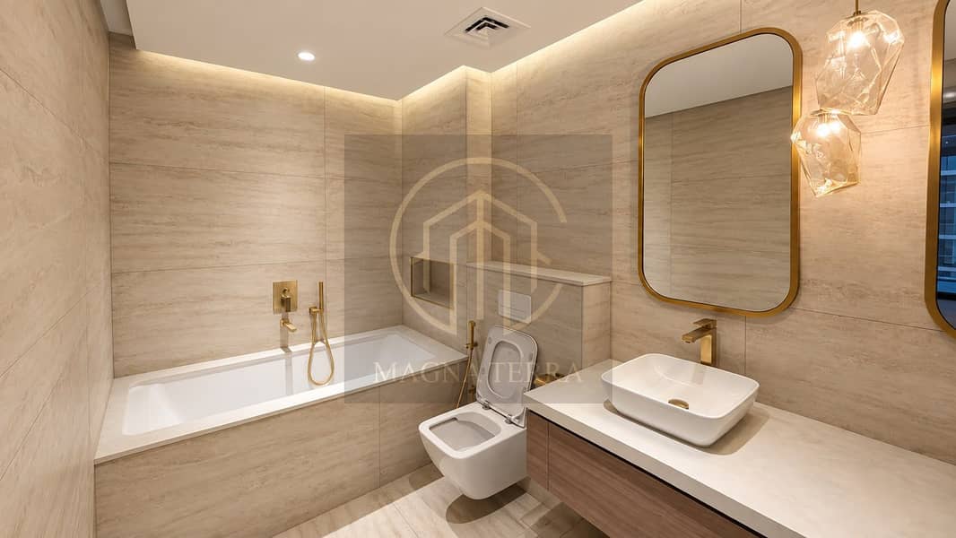 8 bathroom. jpeg