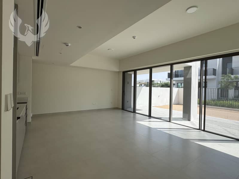 Reihenhaus in The Valley by Emaar,Orania, 3 schlafzimmer, 140000 AED - 16612615 Reihenhaus in The Valley by Emaar,Orania, 3 schlafzimmer, 140000 AED - 16612615