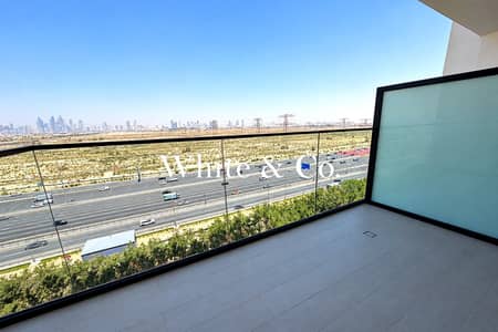 Studio for Sale in Jumeirah Village Circle (JVC), Dubai - Brand New | Marina Skyline View | Vacant