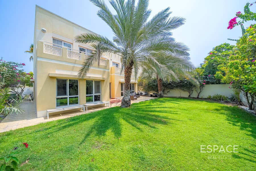 Villa en The Meadows,The Meadows 2, 5 dormitorios, 570000 AED - 16613768 Villa en The Meadows,The Meadows 2, 5 dormitorios, 570000 AED - 16613768