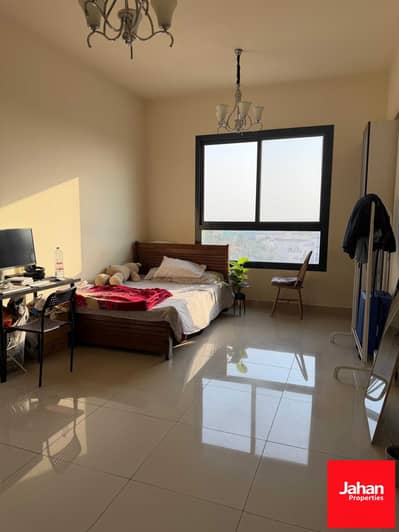 Monolocale in affitto a Dubai Land Residence Complex (DLRC), Dubai - 1. jpeg
