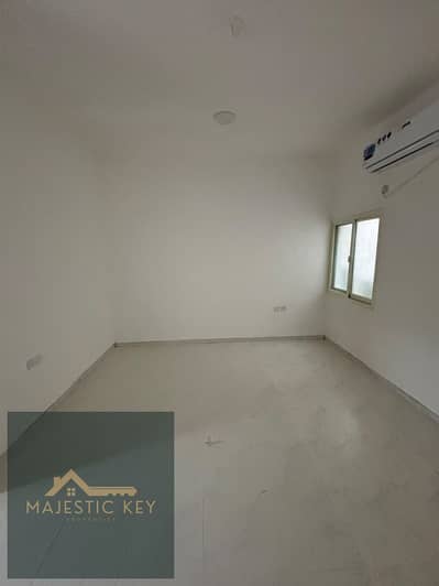 1 Bedroom Apartment for Rent in Bu Daniq, Sharjah - IMG-20260923-WA0003. jpg 1 Bedroom Apartment for Rent in Bu Daniq, Sharjah - IMG-20260923-WA0003. jpg
