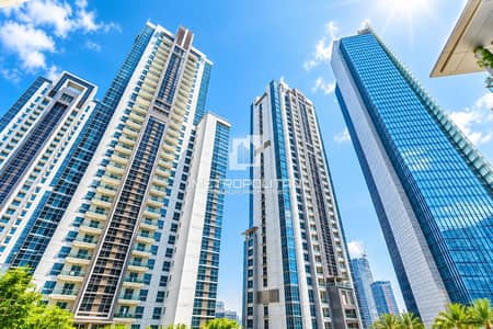 2 Camere Appartamento in vendita a Business Bay, Dubai - Appartamento a Business Bay,Executive Towers,Executive Tower M (West Heights 1), 2 camere da letto, 2250000 AED - 16614141 2 Camere Appartamento in vendita a Business Bay, Dubai - Appartamento a Business Bay,Executive Towers,Executive Tower M (West Heights 1), 2 camere da letto, 2250000 AED - 16614141