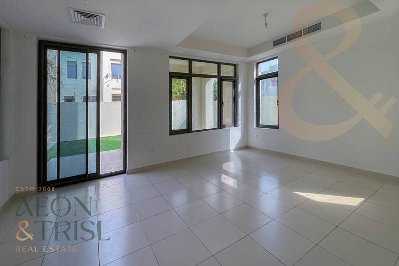 3BR Plus Maid | Landscaped | Large Corner Plot 3BR Plus Maid | Landscaped | Large Corner Plot