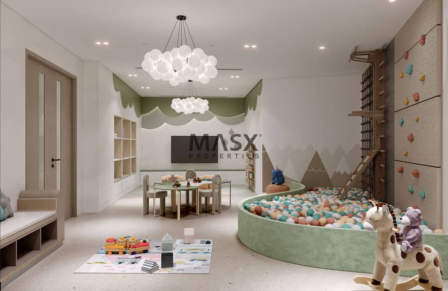 8 KIDS Room02. jpg