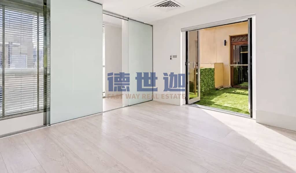 4 photo_05_clean. jpg