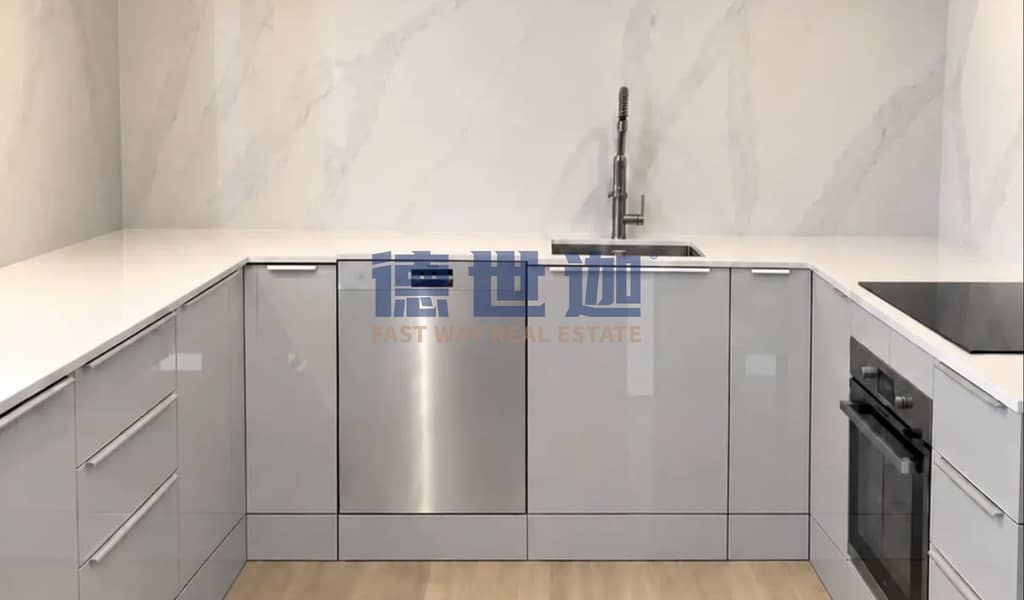 9 photo_10_clean. jpg