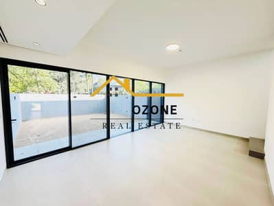 2 Bedroom Townhouse for Rent in Tilal City, Sharjah - 8f344d92-0295-46bf-bc97-cf2dc49609ef. jpg 2 Bedroom Townhouse for Rent in Tilal City, Sharjah - 8f344d92-0295-46bf-bc97-cf2dc49609ef. jpg