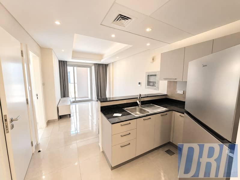 4 02_kitchen_wide. png