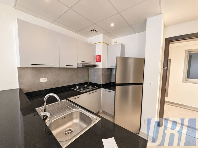5 04_kitchen_close. png