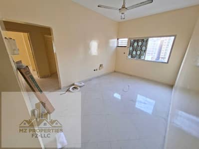 2 Cпальни Апартамент в аренду в Аль Касимия, Шарджа - 238182. jpg