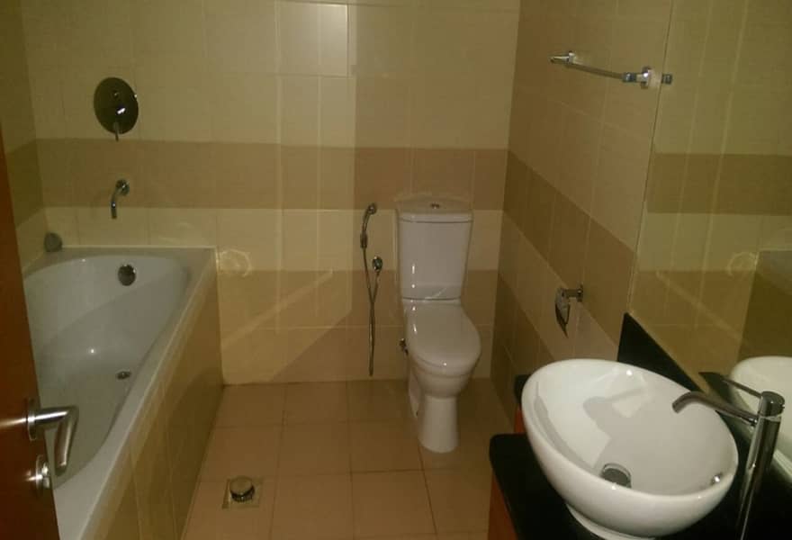 10 Spacious 3BR | Park Towers A | DIFC — photo 10