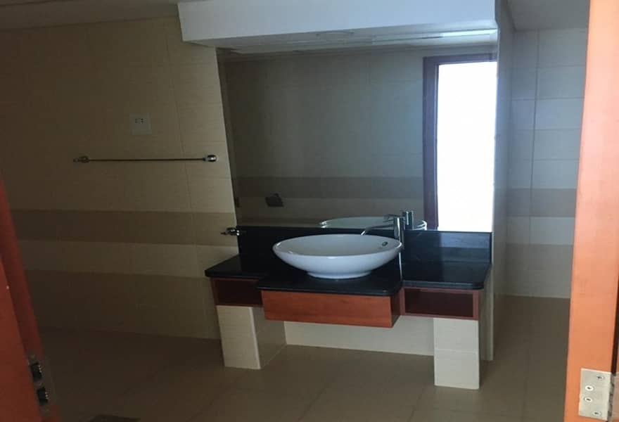 11 Spacious 3BR | Park Towers A | DIFC — photo 11