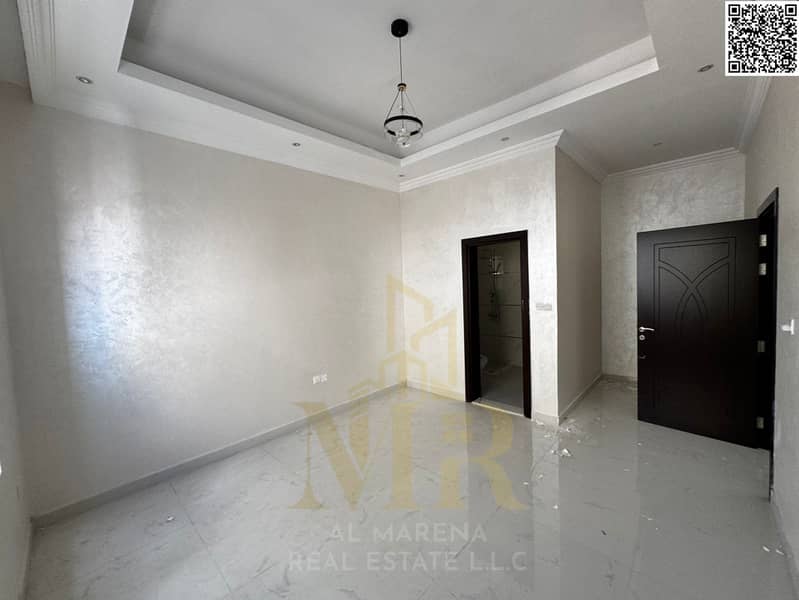 15 WhatsApp Image 2024-12-01 at 7.00. 08 PM (1). jpeg