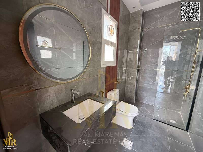 23 WhatsApp Image 2025-12-09 at 21.59. 42 (2). jpeg