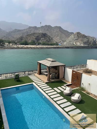 5 habitaciones Villa para en Venta en Al Dana Island, Fujairah - WhatsApp Image 2026-09-23 at 09.21. 42 (3). jpeg 5 habitaciones Villa para en Venta en Al Dana Island, Fujairah - WhatsApp Image 2026-09-23 at 09.21. 42 (3). jpeg