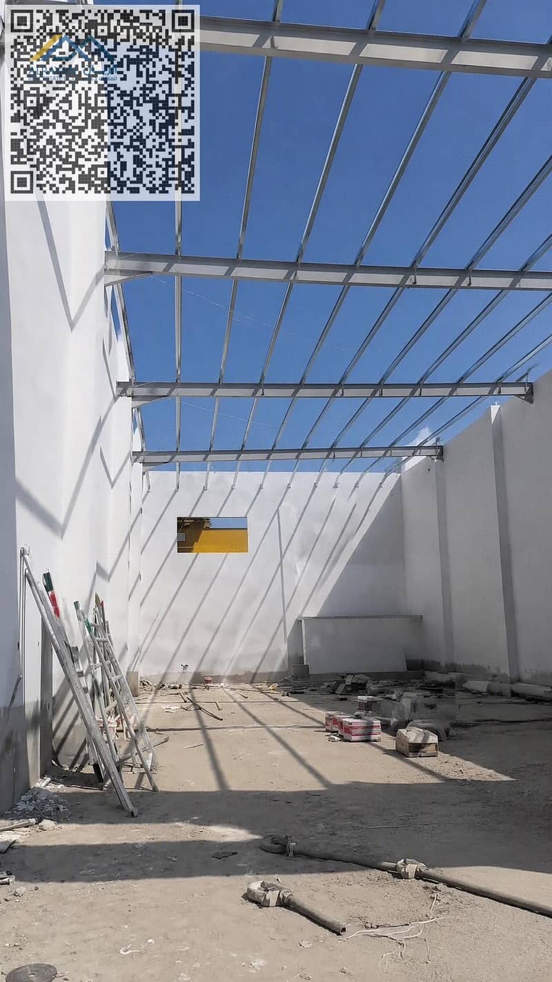 8 UAE_site_roof_progress_video_03. jpg