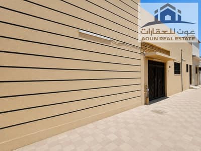 3 Bedroom Villa for Rent in Al Sabkha, Sharjah - WhatsApp Image 2026-09-23 at 20.15. 32. jpeg 3 Bedroom Villa for Rent in Al Sabkha, Sharjah - WhatsApp Image 2026-09-23 at 20.15. 32. jpeg