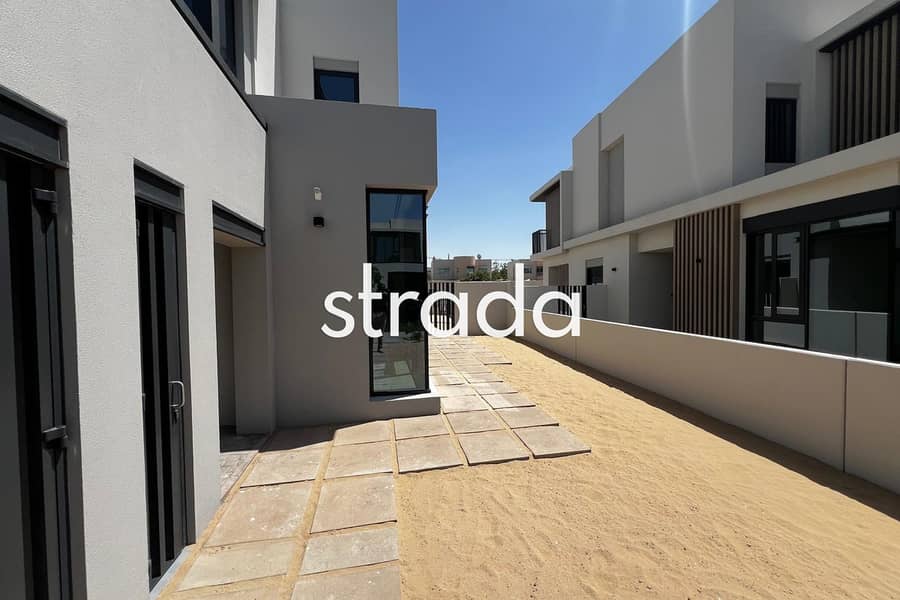 Rijwoning in Jebel Ali Village,Jebel Ali Village Townhouses, 4 slaapkamers, 230000 AED - 16617310 Rijwoning in Jebel Ali Village,Jebel Ali Village Townhouses, 4 slaapkamers, 230000 AED - 16617310