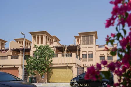 4 Slaapkamers Villa te Huur in Jumeirah, Dubai - DSC05724-2. jpg 4 Slaapkamers Villa te Huur in Jumeirah, Dubai - DSC05724-2. jpg