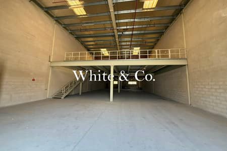 Warehouse zum Miete in Dubai Investments Park (DIP), Dubai - Lagerhalle in Dubai Investments Park (DIP),Dubai Investments Park 1, 479500 AED - 16617363 Warehouse zum Miete in Dubai Investments Park (DIP), Dubai - Lagerhalle in Dubai Investments Park (DIP),Dubai Investments Park 1, 479500 AED - 16617363