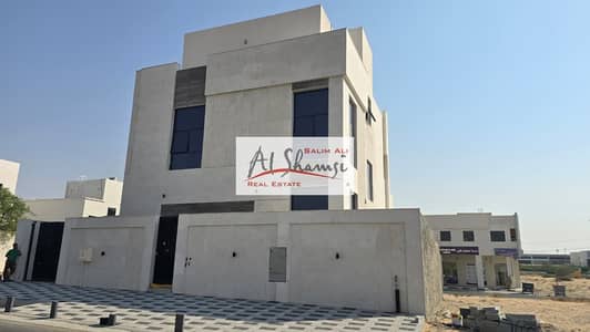 5 Slaapkamers Villa te Koop in Hoshi, Sharjah - c4fcc793-cebf-4085-800d-48b7db216ef9. jpg