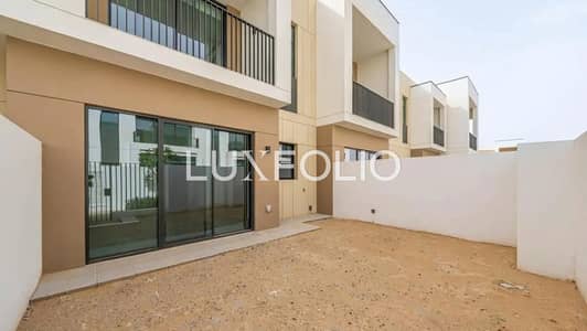 3 Slaapkamers Townhouse te Huur in Arabian Ranches 3, Dubai - Rijwoning in Arabian Ranches 3,Raya, 3 slaapkamers, 155000 AED - 16618083 3 Slaapkamers Townhouse te Huur in Arabian Ranches 3, Dubai - Rijwoning in Arabian Ranches 3,Raya, 3 slaapkamers, 155000 AED - 16618083