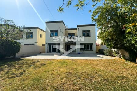 3 Schlafzimmer Villa zum Miete in Jumeirah Park, Dubai - Villa in Jumeirah Park，District 8, 3 schlafzimmer, 300000 AED - 16618107