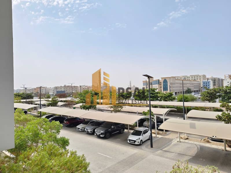 12 1000649162. jpg