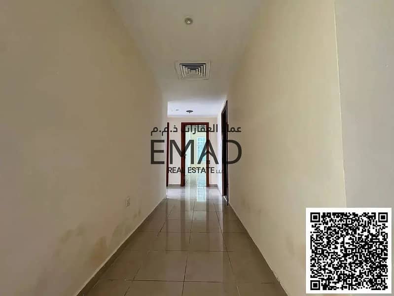 4 866016974-1066x800. webp