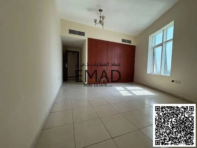 14 866016979-1066x800. webp