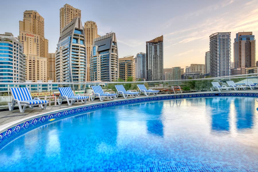 11 SWIMMING POOL (4). jpg