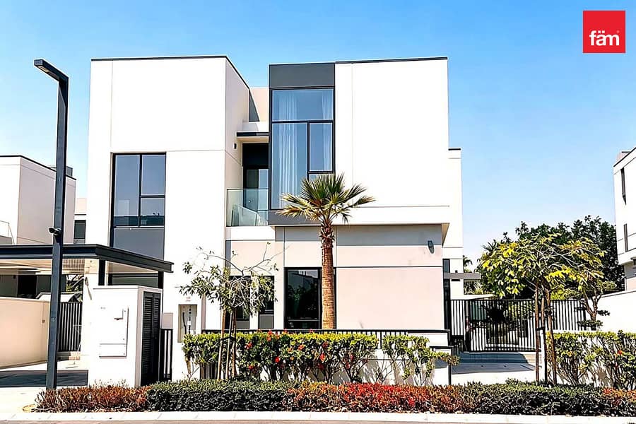 Villa en Al Furjan,Murooj Al Furjan, 5 dormitorios, 450000 AED - 16617399 Villa en Al Furjan,Murooj Al Furjan, 5 dormitorios, 450000 AED - 16617399
