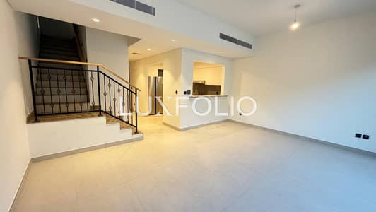 4 Schlafzimmer Townhouse zum Miete in DAMAC Lagoons, Dubai - Reihenhaus in DAMAC Lagoons,Costa Brava,Costa Brava 1, 4 schlafzimmer, 140000 AED - 16619364 4 Schlafzimmer Townhouse zum Miete in DAMAC Lagoons, Dubai - Reihenhaus in DAMAC Lagoons,Costa Brava,Costa Brava 1, 4 schlafzimmer, 140000 AED - 16619364