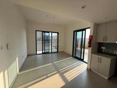 1 habitación Apartamento para en Venta en Al Khan, Sharjah - 1237833. jpg