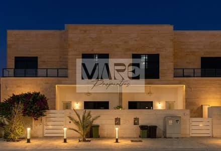 5 habitaciones Villa para en Alquiler en Nad Al Sheba, Dubai - Villa en Nad Al Sheba,Nad Al Sheba 1, 5 dormitorios, 429999 AED - 16620320 5 habitaciones Villa para en Alquiler en Nad Al Sheba, Dubai - Villa en Nad Al Sheba,Nad Al Sheba 1, 5 dormitorios, 429999 AED - 16620320