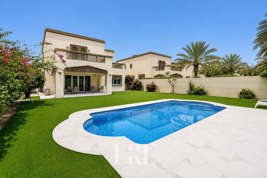 Villa en Jumeirah Park,District 3, 4 dormitorios, 450000 AED - 16620451 Villa en Jumeirah Park,District 3, 4 dormitorios, 450000 AED - 16620451