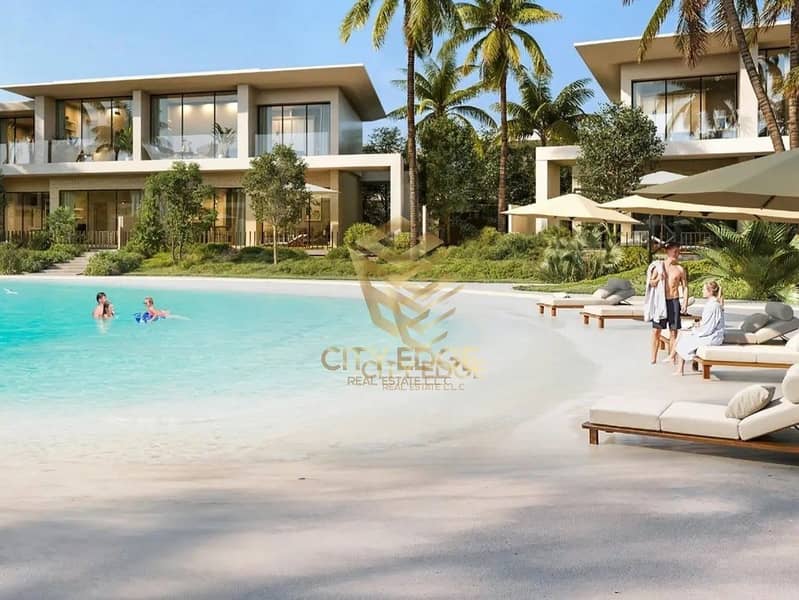 STANDALONE/BEACH FRONT/1st ROW/SPACIOUS/LUXURY COM STANDALONE/BEACH FRONT/1st ROW/SPACIOUS/LUXURY COM