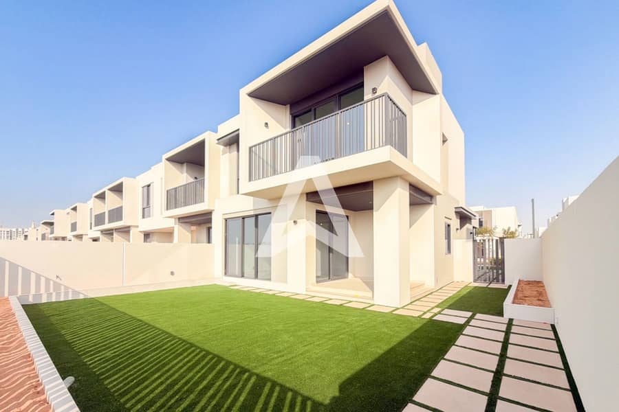 Maison de ville à Jebel Ali Village,Jebel Ali Village Townhouses, 4 chambres, 230000 AED - 16621296 Maison de ville à Jebel Ali Village,Jebel Ali Village Townhouses, 4 chambres, 230000 AED - 16621296