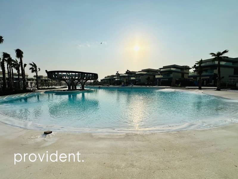 Spacious Townhouse | Unfurnished 4BR | Lagoon Spacious Townhouse | Unfurnished 4BR | Lagoon
