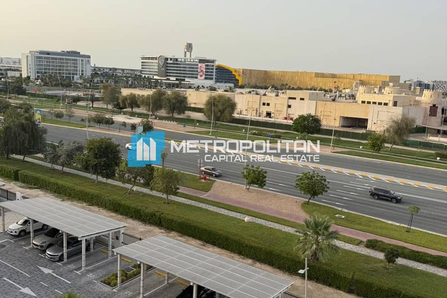 Wohnung in Yas Island,Yas Golf Collection,Apartments 1, 1550000 AED - 16621633 Wohnung in Yas Island,Yas Golf Collection,Apartments 1, 1550000 AED - 16621633
