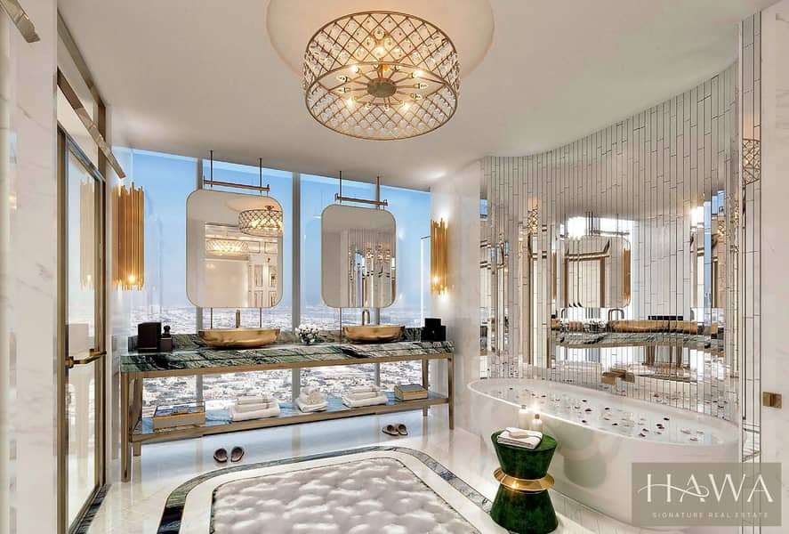 13 25_master_bathroom. jpg