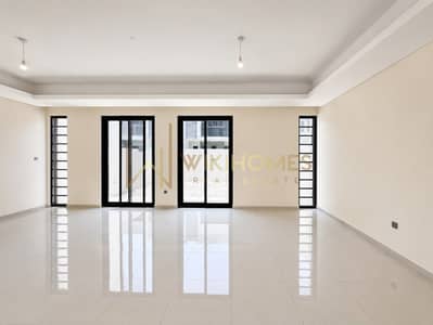 Townhouse de 5 chambres à à louer à DAMAC Hills 2 (Akoya by DAMAC), Dubai - 1. jpeg