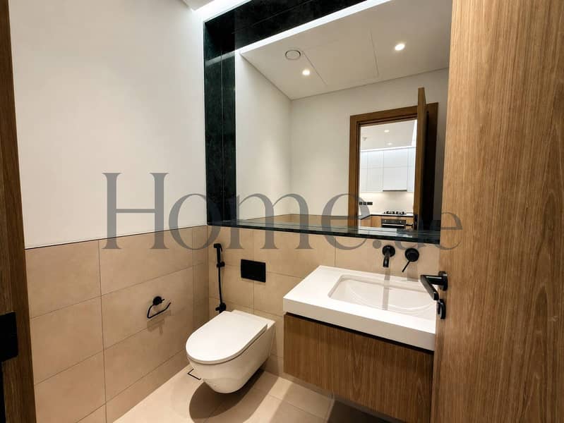 8 IMG_715A4D5001A8-3. jpeg