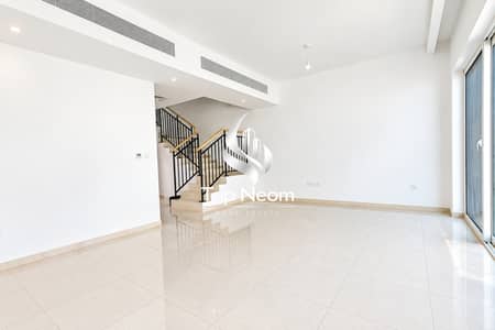4 habitaciones Townhouse para en Alquiler en DAMAC Hills 2 (Akoya by DAMAC), Dubai - Casa adosada en DAMAC Hills 2 (Akoya by DAMAC)，Camelia, 4 dormitorios, 104999 AED - 16622864